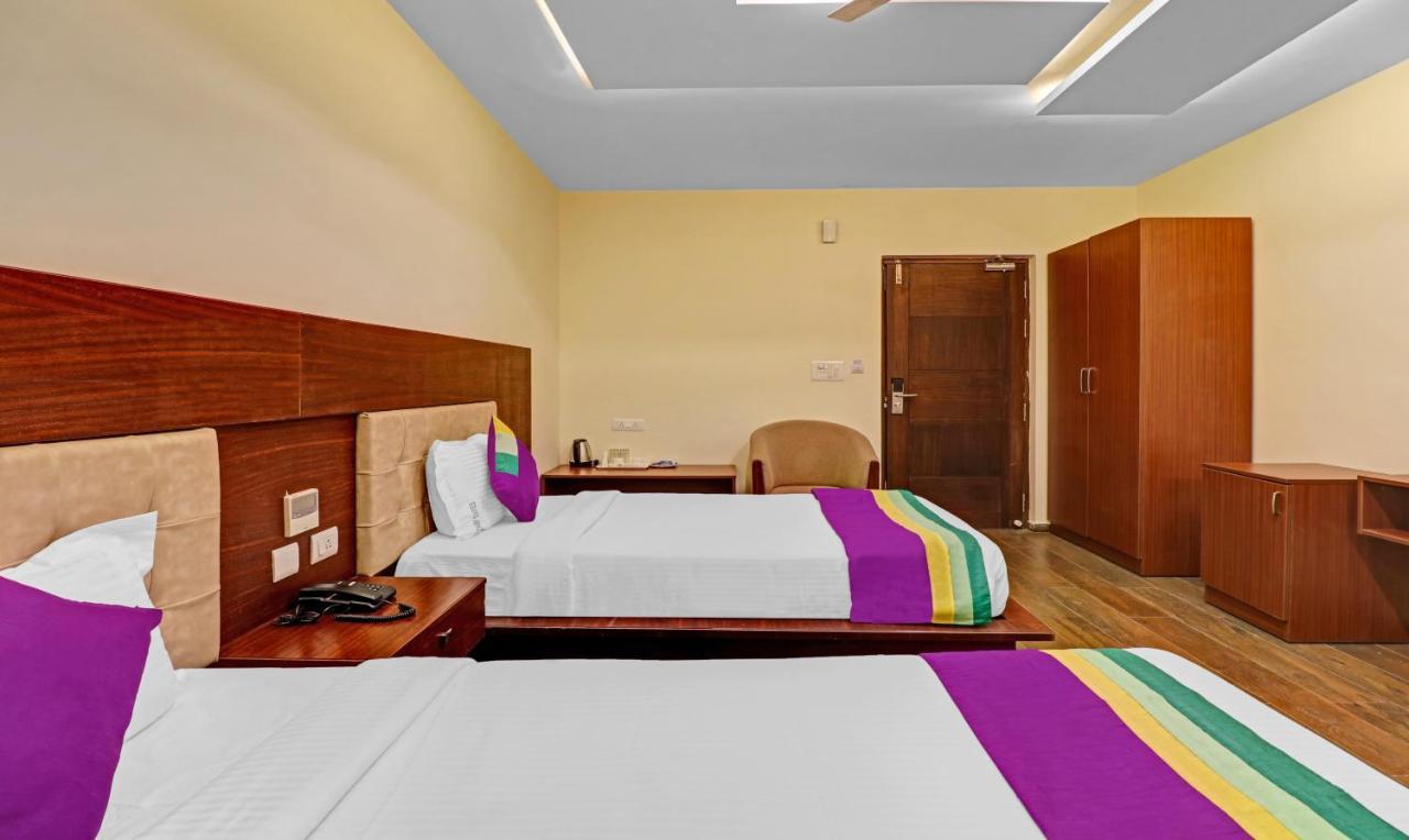 Treebo Premium Runway Suites, Marathahalli Bangalore Eksteriør billede