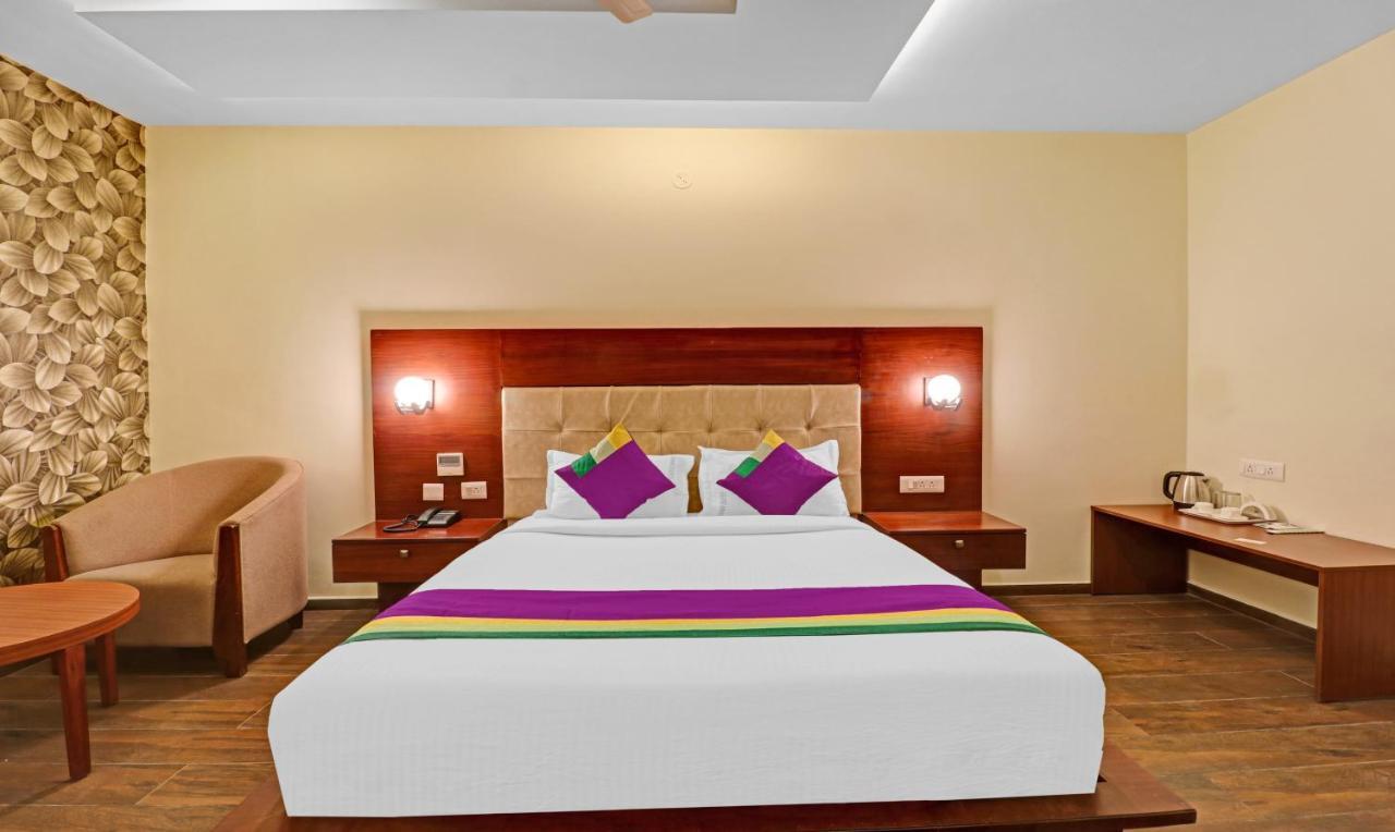 Treebo Premium Runway Suites, Marathahalli Bangalore Eksteriør billede