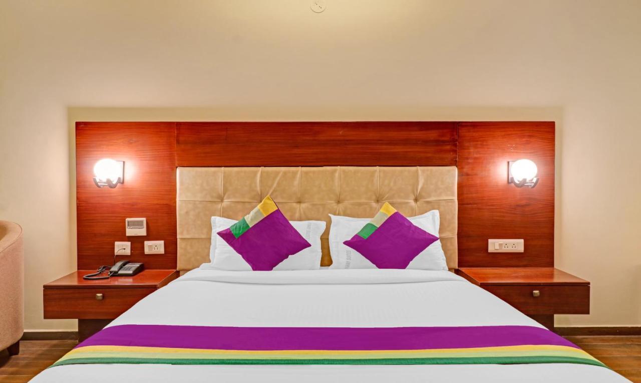 Treebo Premium Runway Suites, Marathahalli Bangalore Eksteriør billede