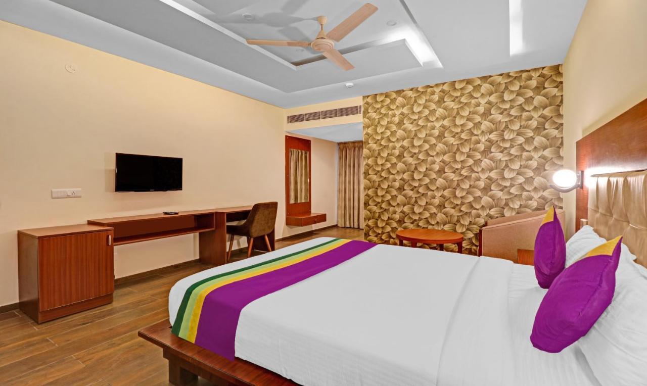 Treebo Premium Runway Suites, Marathahalli Bangalore Eksteriør billede